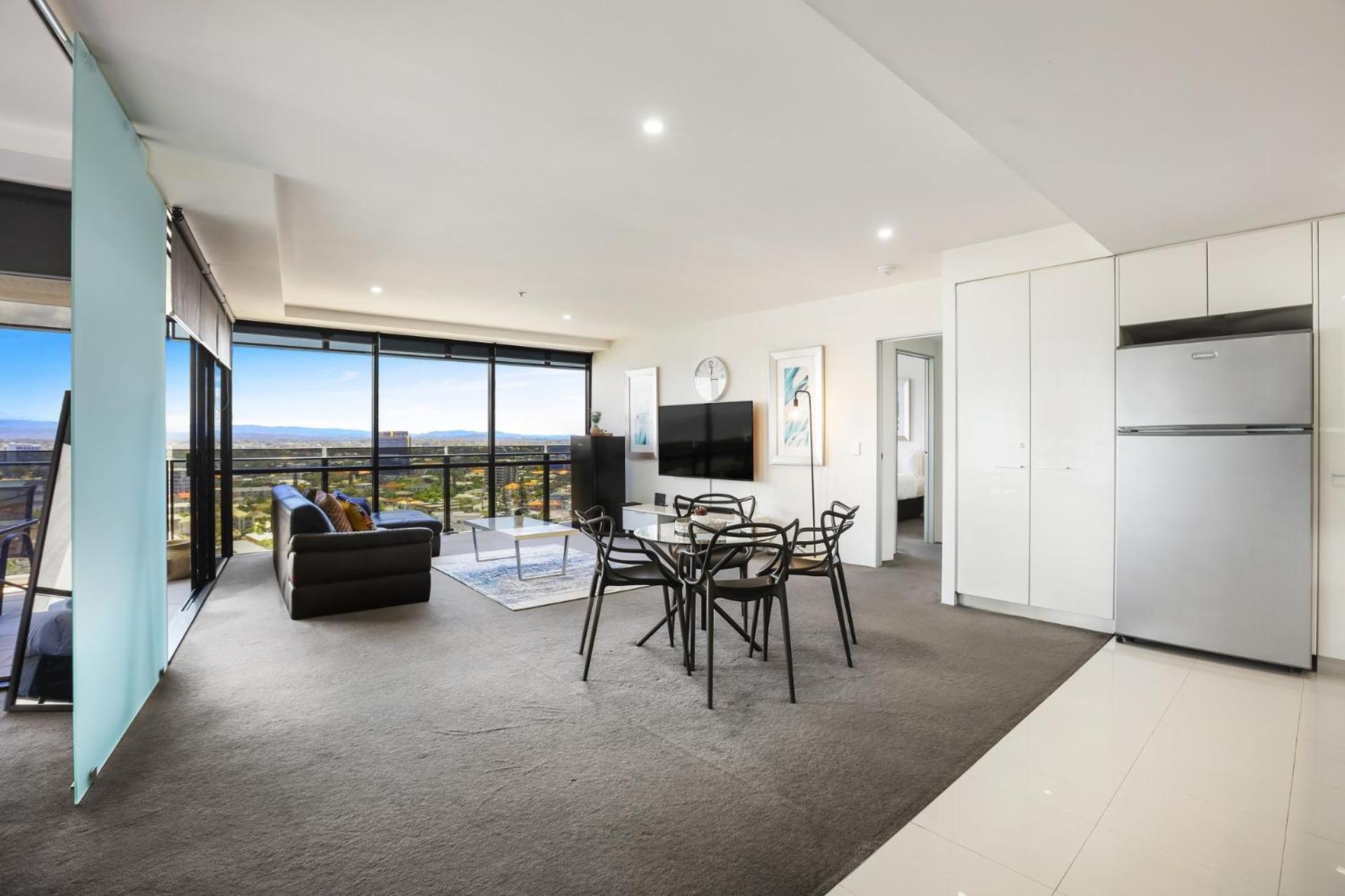 Circle On Cavill 2, 3, 4 & 5 Bedroom Skyhomes & Sub Penthouses By Gold Coast Holidays エクステリア 写真