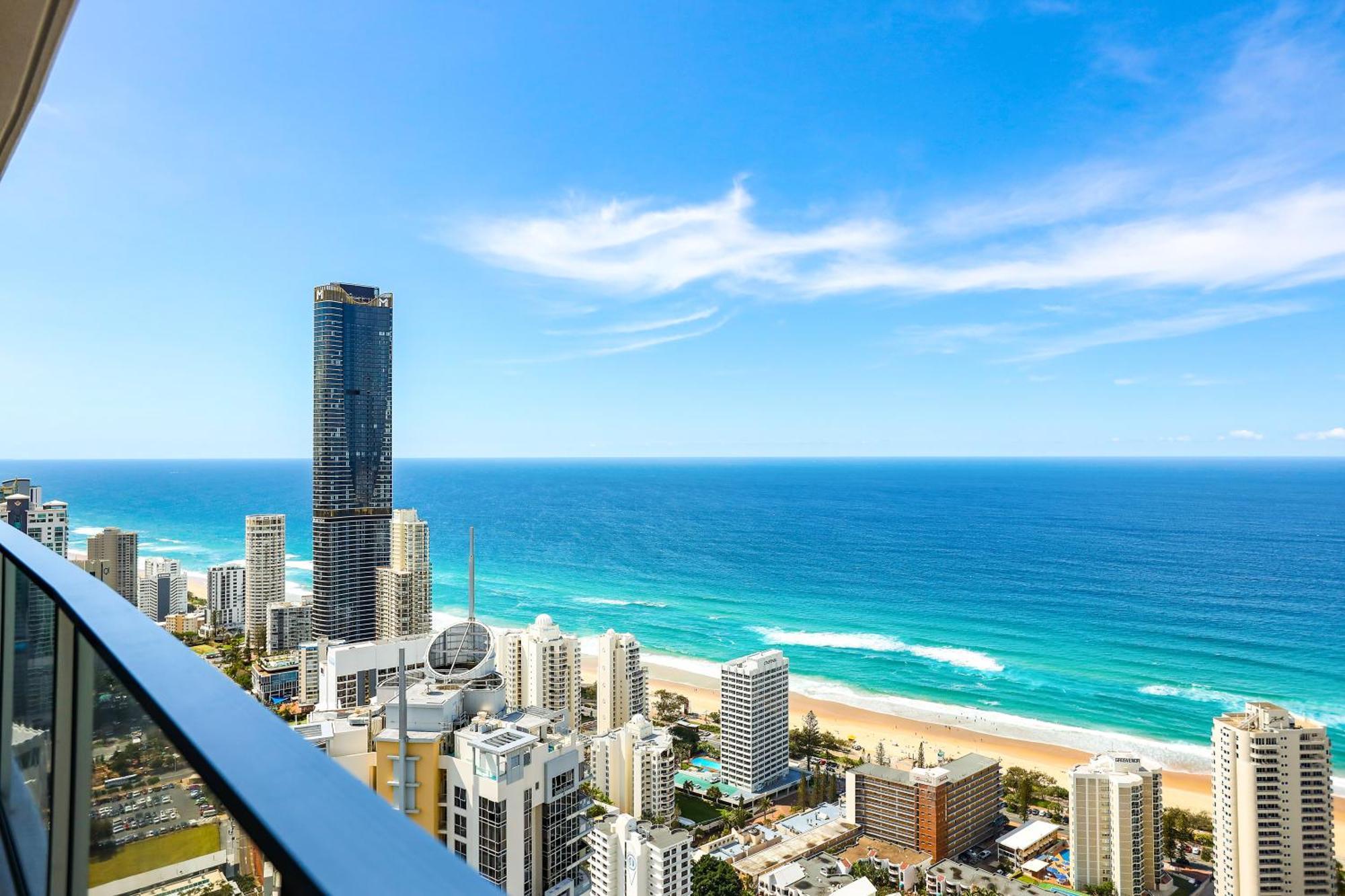 Circle On Cavill 2, 3, 4 & 5 Bedroom Skyhomes & Sub Penthouses By Gold Coast Holidays エクステリア 写真