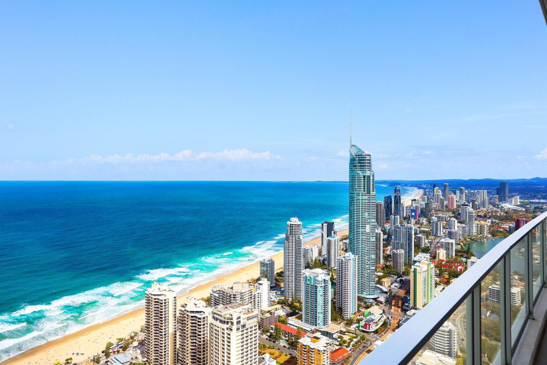 Circle On Cavill 2, 3, 4 & 5 Bedroom Skyhomes & Sub Penthouses By Gold Coast Holidays エクステリア 写真