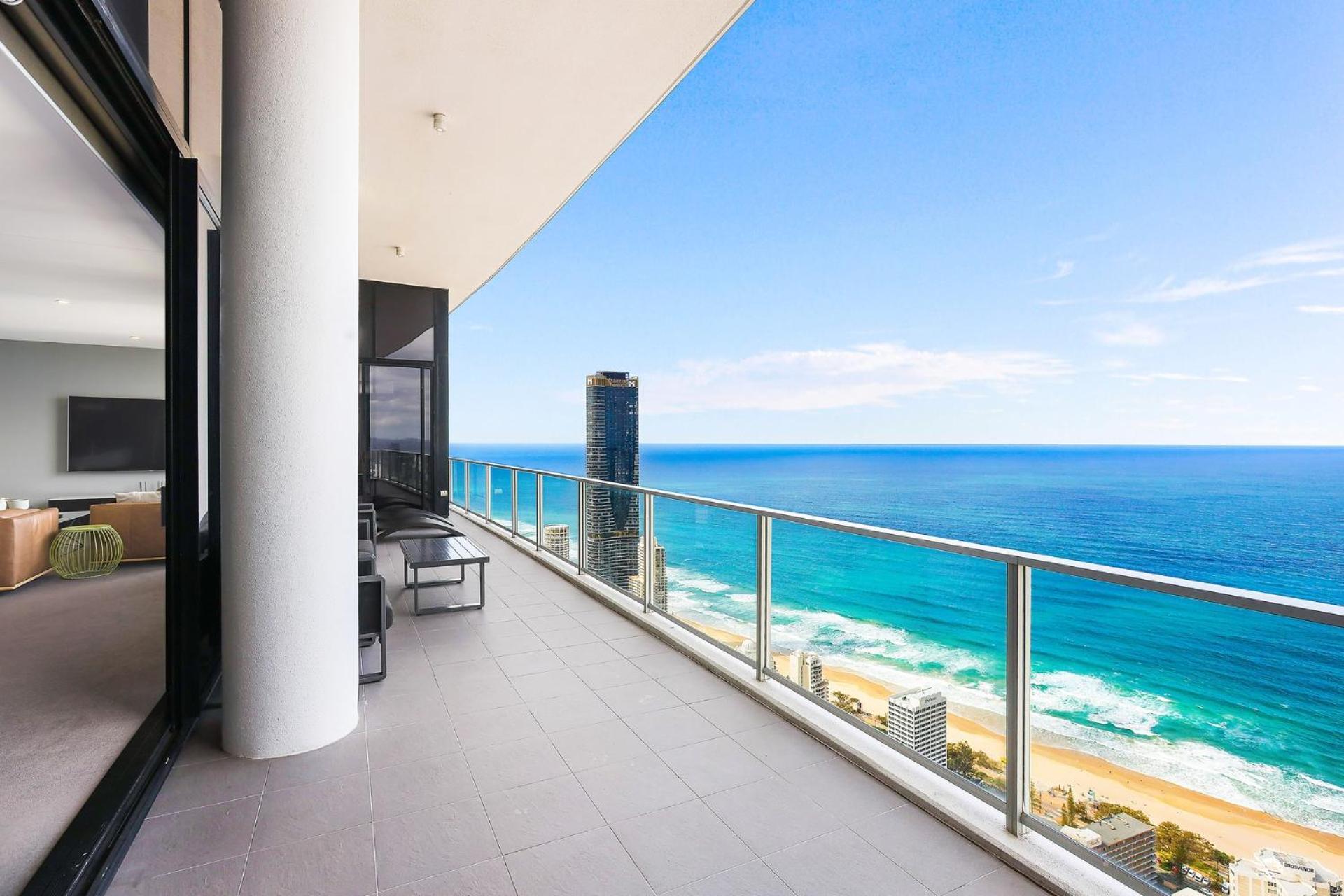 Circle On Cavill 2, 3, 4 & 5 Bedroom Skyhomes & Sub Penthouses By Gold Coast Holidays エクステリア 写真