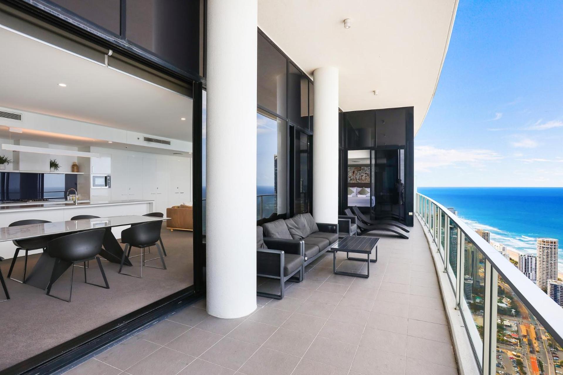 Circle On Cavill 2, 3, 4 & 5 Bedroom Skyhomes & Sub Penthouses By Gold Coast Holidays エクステリア 写真