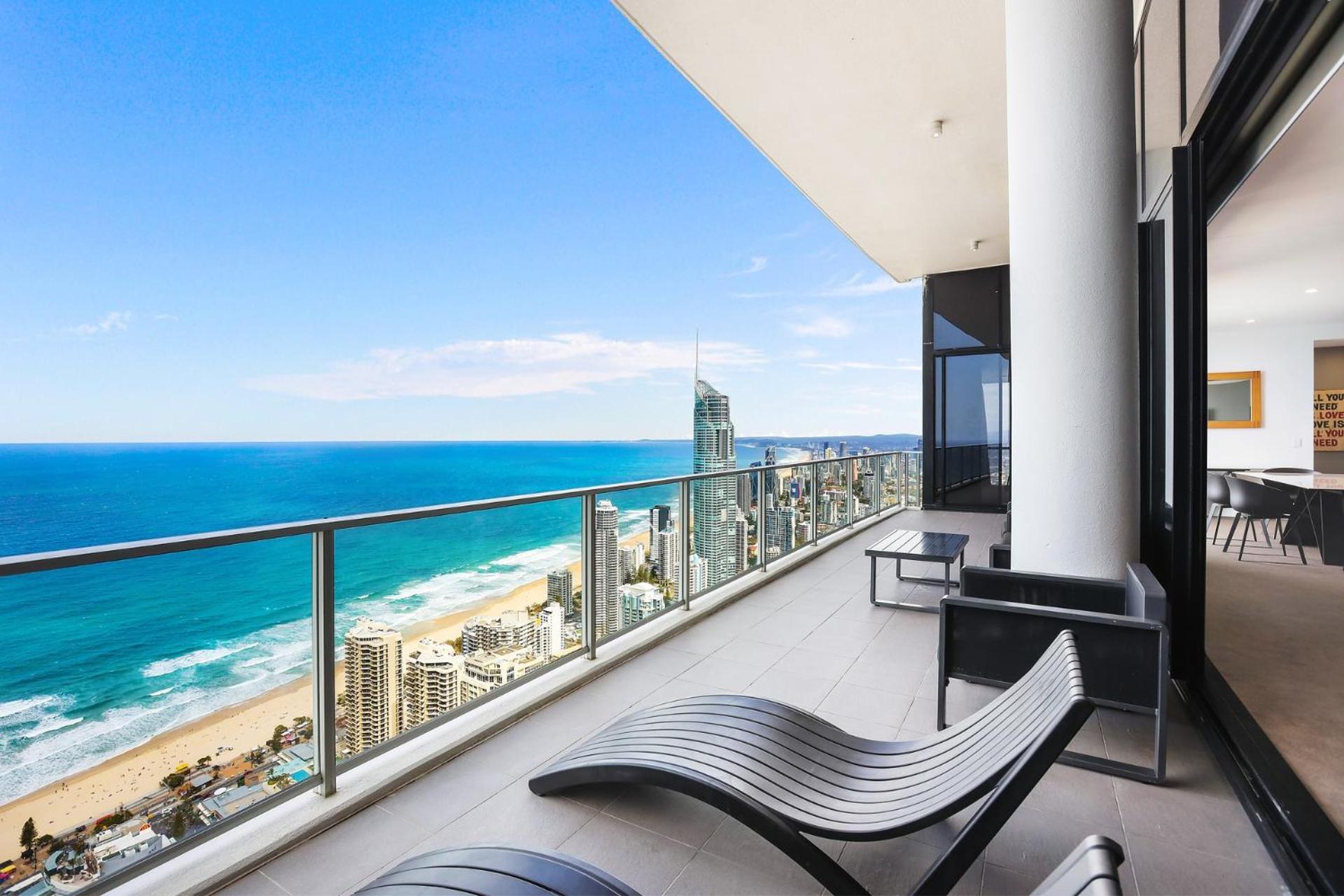 Circle On Cavill 2, 3, 4 & 5 Bedroom Skyhomes & Sub Penthouses By Gold Coast Holidays エクステリア 写真
