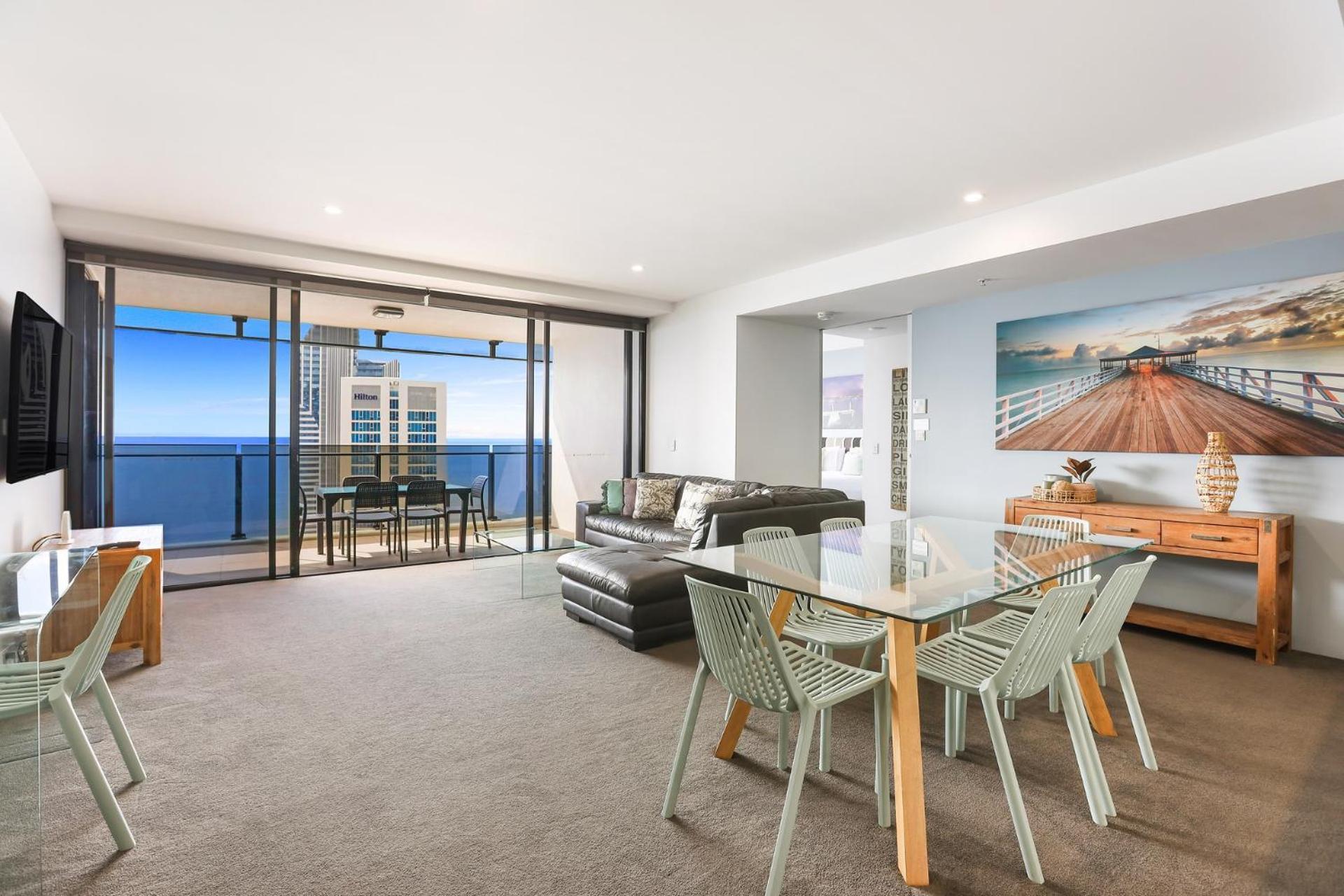 Circle On Cavill 2, 3, 4 & 5 Bedroom Skyhomes & Sub Penthouses By Gold Coast Holidays エクステリア 写真