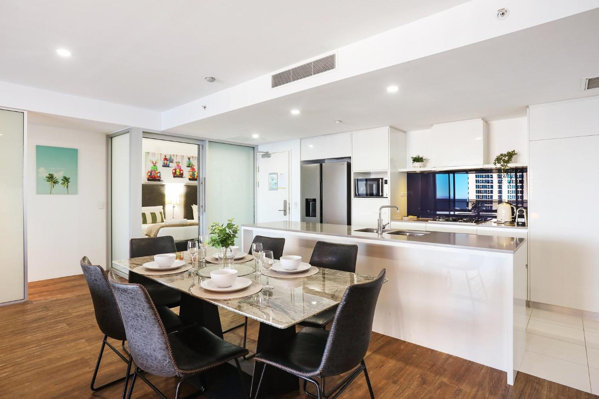 Circle On Cavill 2, 3, 4 & 5 Bedroom Skyhomes & Sub Penthouses By Gold Coast Holidays エクステリア 写真
