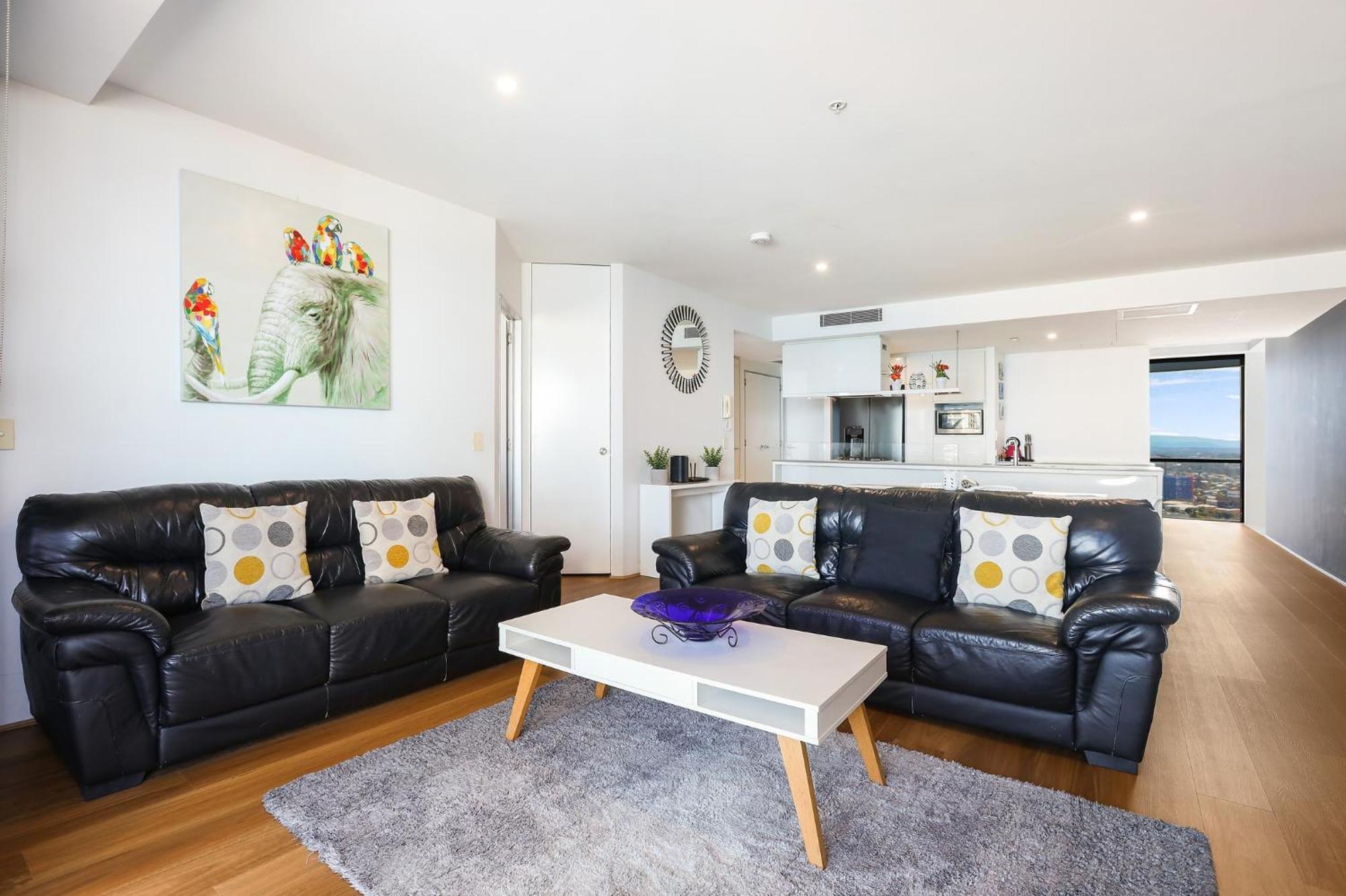 Circle On Cavill 2, 3, 4 & 5 Bedroom Skyhomes & Sub Penthouses By Gold Coast Holidays エクステリア 写真